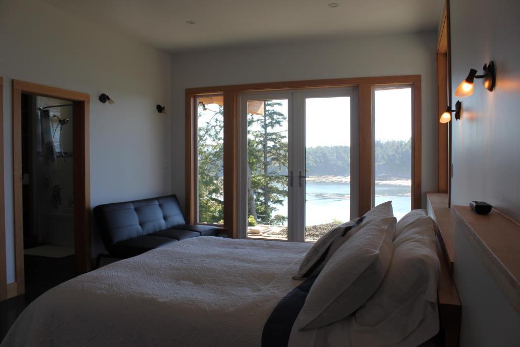 Cygnet Cove Suites Ucluelet Pokój zdjęcie